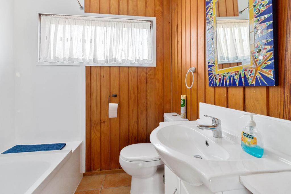 Downtown Mountview - Mt Maunganui Holiday Home เมาท์มองานุย ภายนอก รูปภาพ